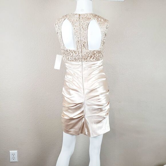 Hailey Laced Ruched Mini Sleeveless Satin Cut-out Back Cocktail Dress NWT 4 - Picture 9 of 11